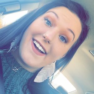 Meet your Posher, Deanna